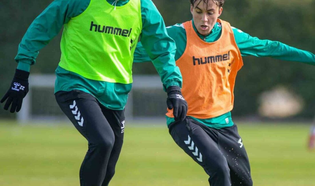 Konyaspor, Antalyaspor ile 24 Kasım’da oynanacak maç için hazırlıklarını sürdürmeye devam ediyor. Konyaspor, 24 Kasım'da Antalyaspor ile oynayacağı maç öncesi hazırlıklarına devam