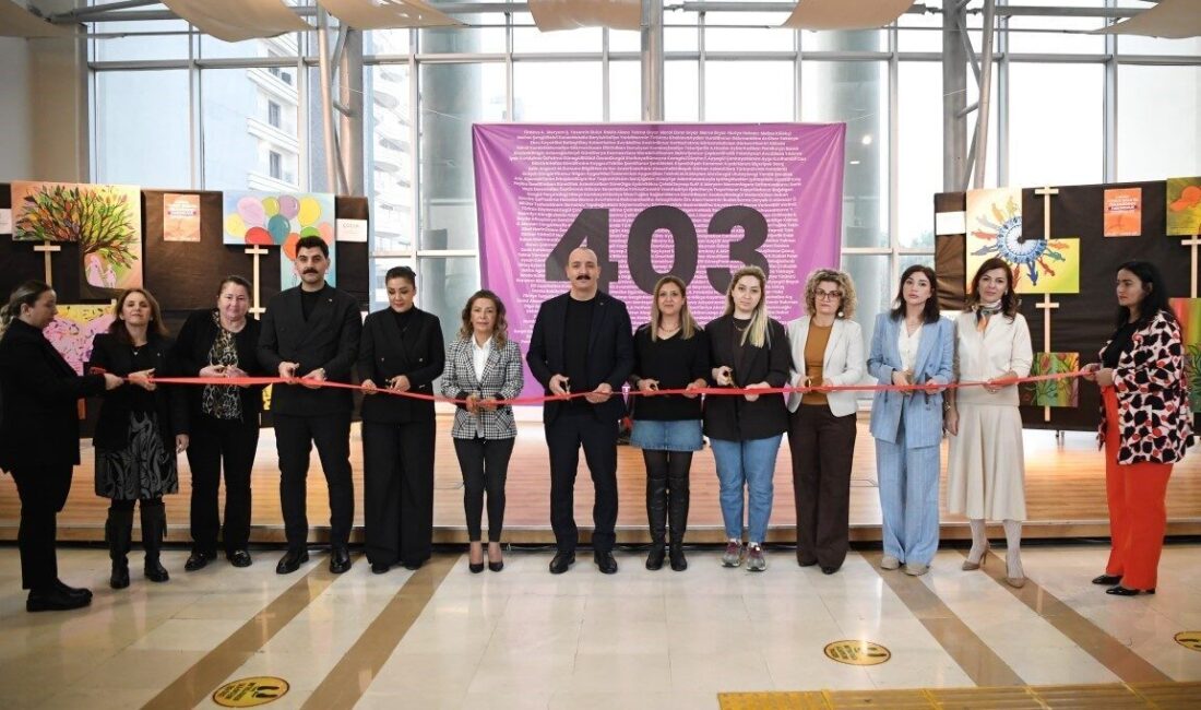 Konyaaltı Belediyesi, Kadına Yönelik Şiddetle Mücadele Günü’nde Farkındalık Sergisi ve Konferans Düzenledi Konyaaltı Belediyesi, 25 Kasım Kadına Yönelik Şiddete Karşı Uluslararası Mücadele