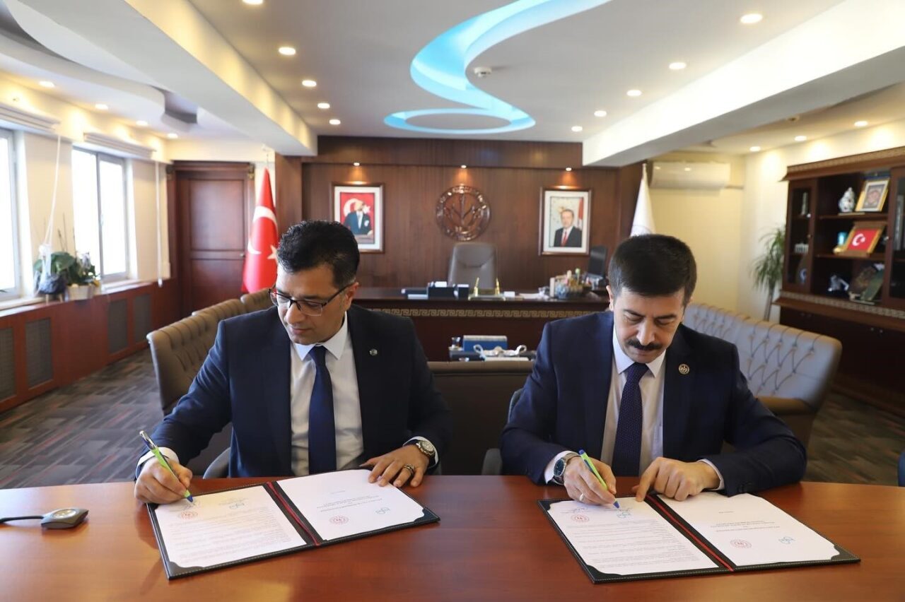 Kütahya Sağlık Bilimleri Üniversitesi ile Kütahya Gençlik ve Spor İl