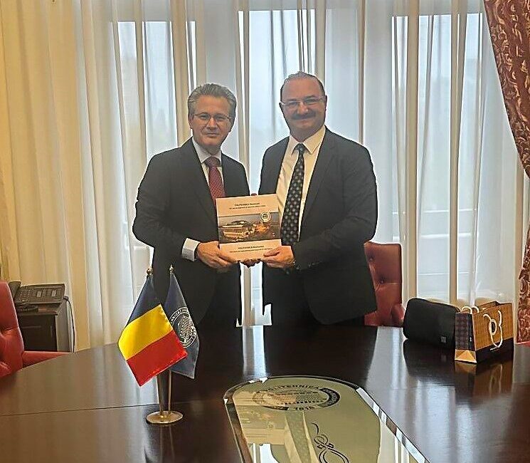 Atatürk Üniversitesi Rektörü Hacımüftüoğlu, Romanya’da Uluslararası İşbirlikleri İçin Temaslarda Bulundu Atatürk Üniversitesi Rektörü Prof. Dr. Ahmet Hacımüftüoğlu, Romanya'da yaptığı temaslarla