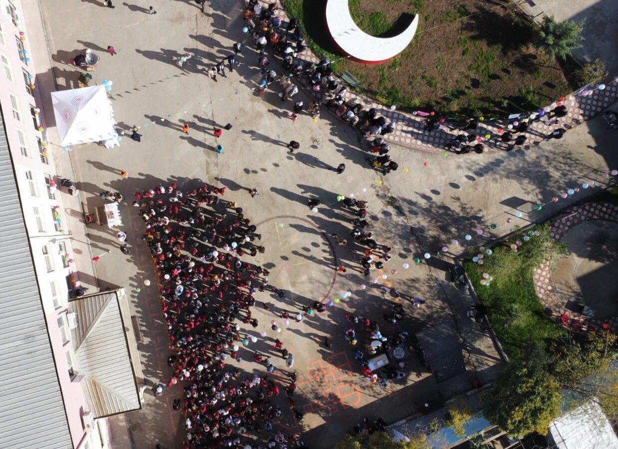 Kayabağlar’da 20 Kasım Dünya Çocuk Hakları Günü Eğlenceli Aktivitelerle Kutlandı