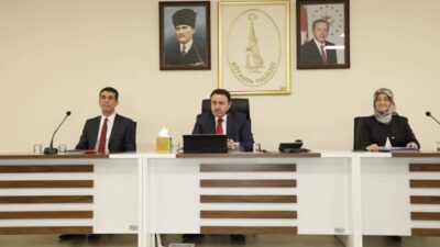 Kütahya'da, Vali Musa Işın başkanlığında yapılan toplantılarda, 2025 yılı için