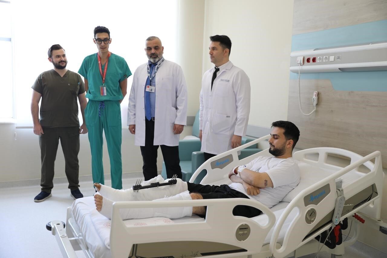 Kütahya Sağlık Bilimleri Üniversitesi ve Kütahya Şehir Hastanesi'nden hekimler, 1,5