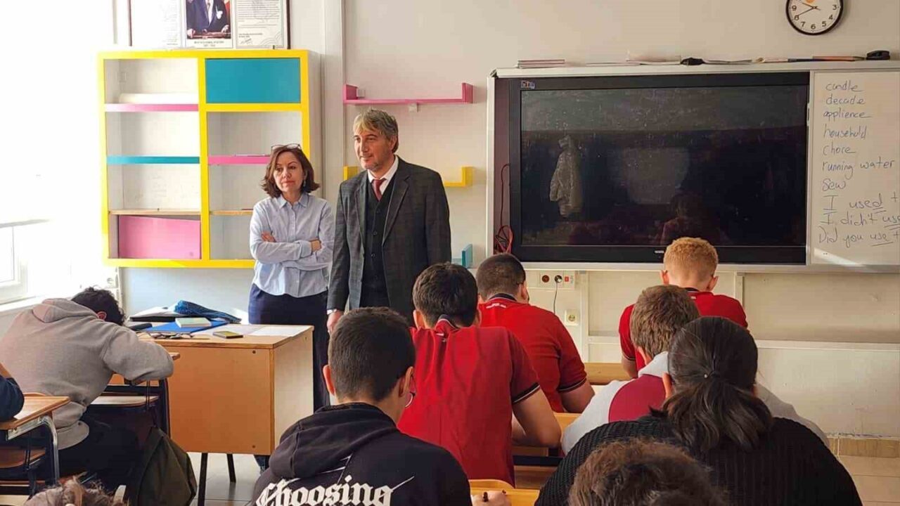 Türkiye Yüzyılı Maarif Modeli çerçevesinde gerçekleştirilen 9. sınıflar Ortak Yazılı