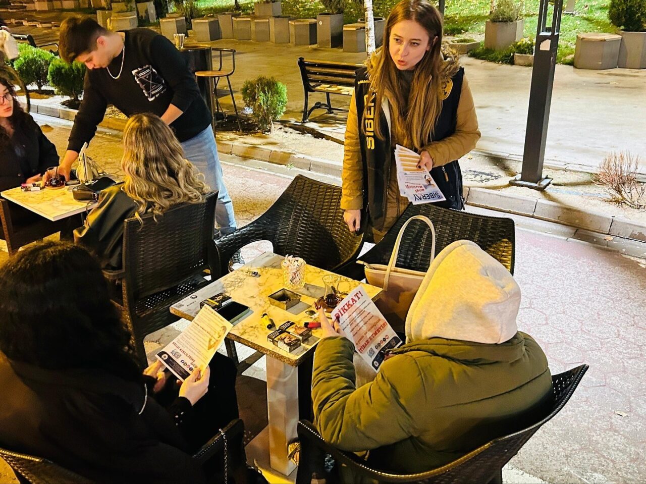 Kütahya İl Emniyet Müdürlüğü SİBERAY ekipleri, Kafeler Bölgesi'nde yasa dışı