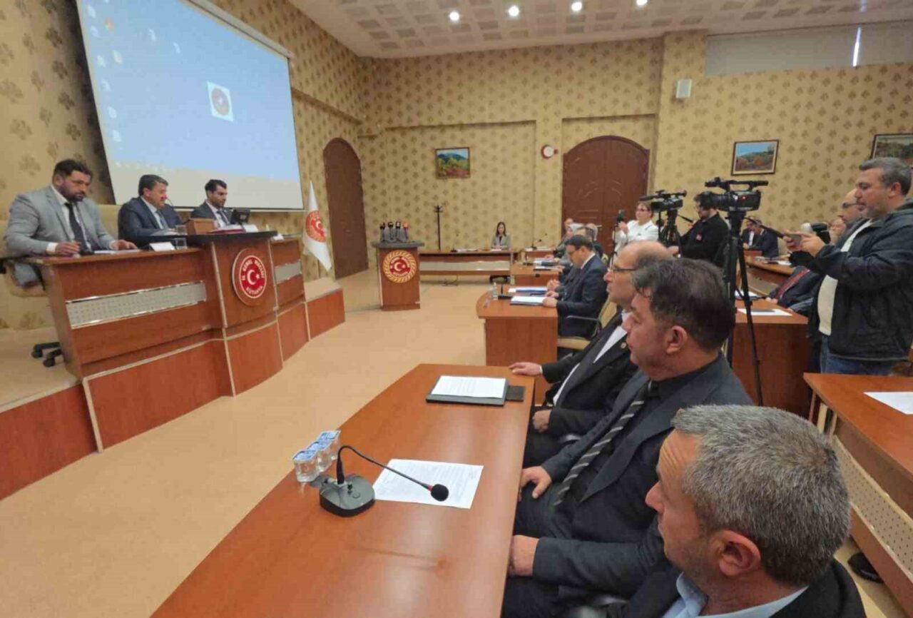 Kütahya İl Genel Meclisi Başkanı Muammer Özcura, 2025'te 1,98 milyar