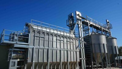 Kastamonu'nun Taşköprü ilçesine bağlı Çetmi köyünde, KUZKA destekli mısır kurutma