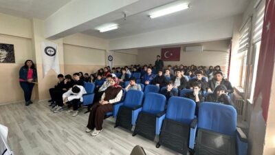Tekirdağ'ın Muratlı ilçesindeki Mesleki ve Teknik Anadolu Lisesi'nde, akran zorbalığına