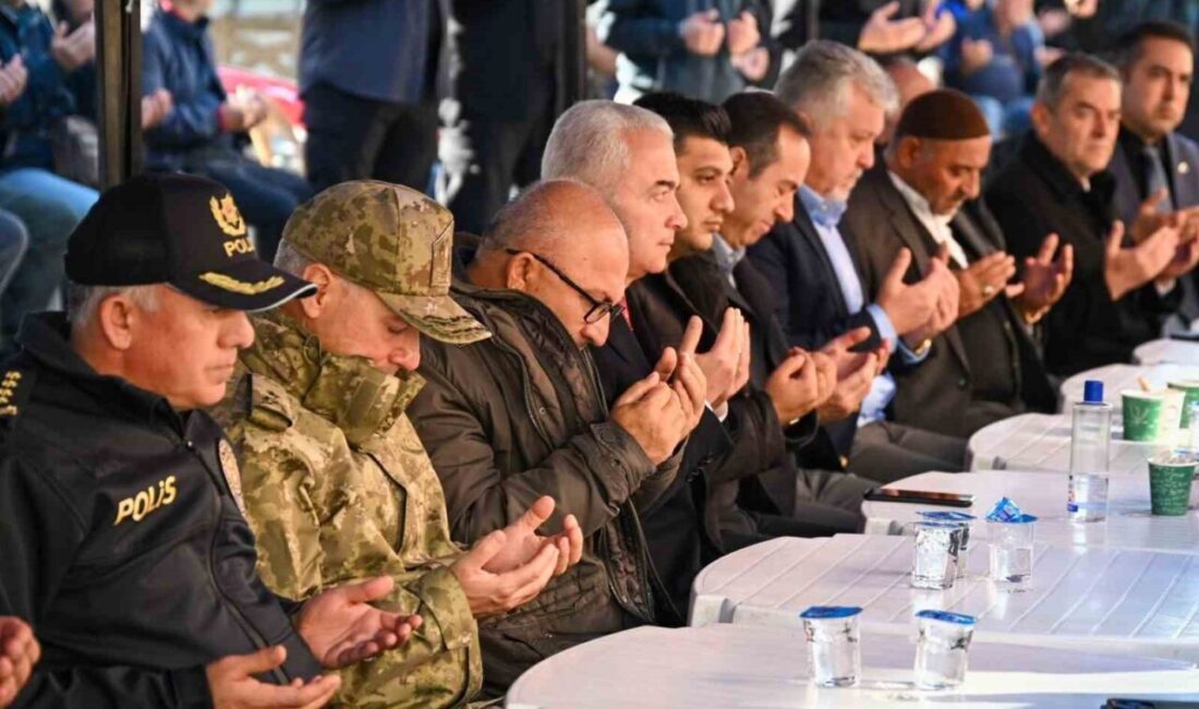 Şehit Astsubay Üstçavuş Berkay Karaca için Lüleburgaz’da Mevlit Töreni Düzenlendi Azerbaycan'dan dönerken düşen askeri kargo uçağında hayatını kaybeden Hava Uçak