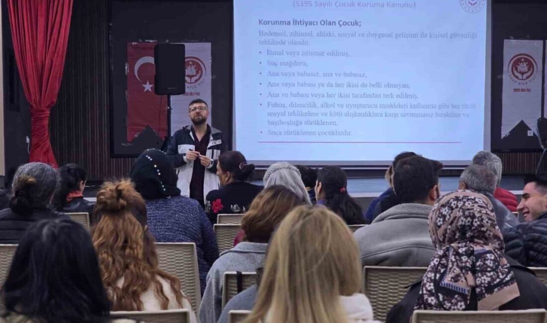 Hozat’ta “Mahallemiz, Evimiz, Ailemiz Gücümüz” Projesi Kapsamında Toplantı Gerçekleştirildi Tunceli Aile ve Sosyal Hizmetler İl Müdürü Hüseyin Okan, Hozat'ta