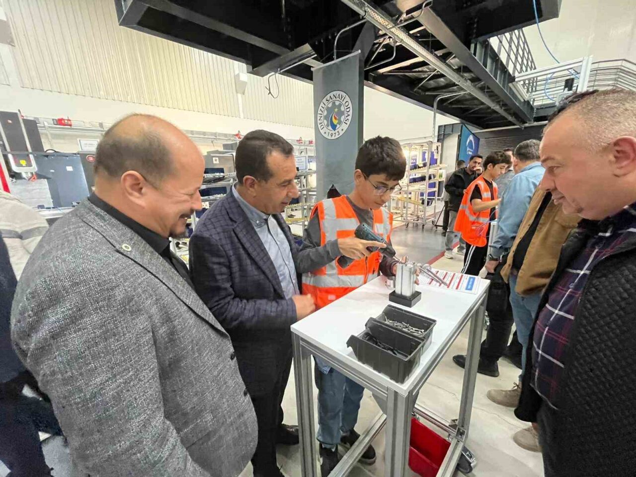 Denizli Model Fabrika, İşletmelere Dijital Dönüşüm ve Sürdürülebilirlik Konusunda Önemli Katkılar Sunuyor