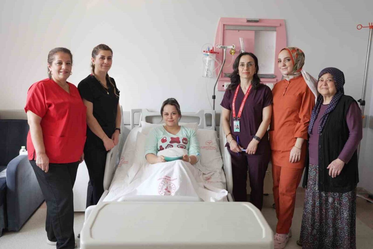 Malatya Eğitim ve Araştırma Hastanesi'nden Doç. Dr. Lezan Keskin, Türkiye'de