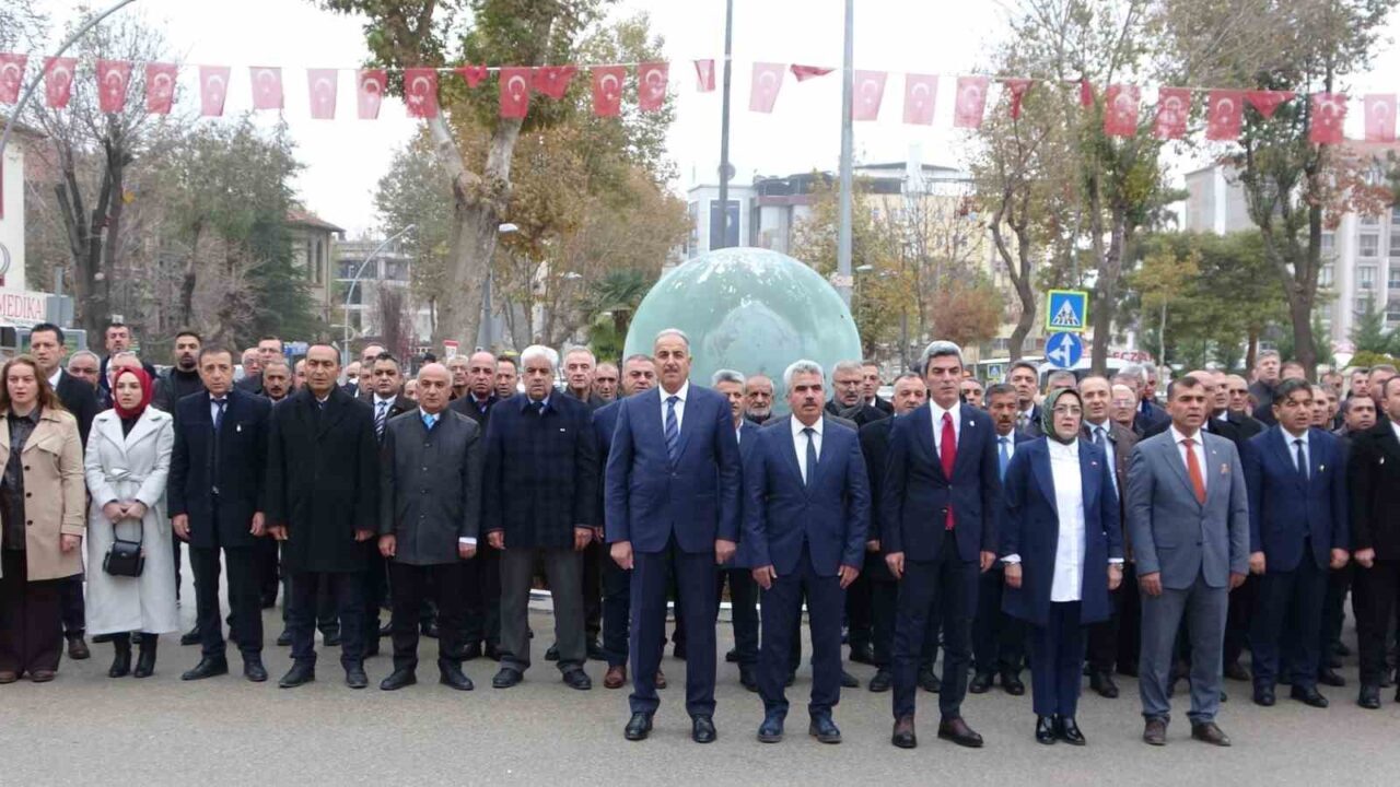 Malatya'da 24 Kasım Öğretmenler Günü, İl Milli Eğitim Müdürü Behçet