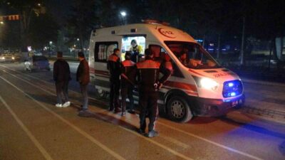 Malatya'da, Sümer Park'ta 18 yaşındaki H.B.G., akşam saatlerinde bir araçtan