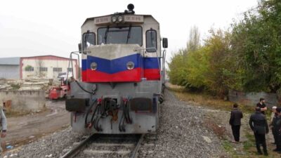 Malatya'nın Yeşilyurt ilçesinde, O.D. yönetimindeki yük treni, raylara düşen Ö.N.'ye