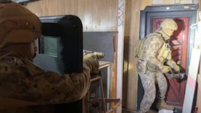 Malatya'da gerçekleştirilen operasyonda, "yağma tefecilik ve kumar oynanması için yer