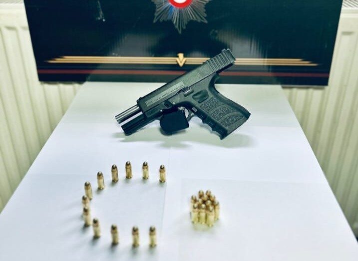 Malatya'nın Yeşilyurt ilçesinde bir işçi, hırsız oldukları değerlendirilen kişilerin açtığı