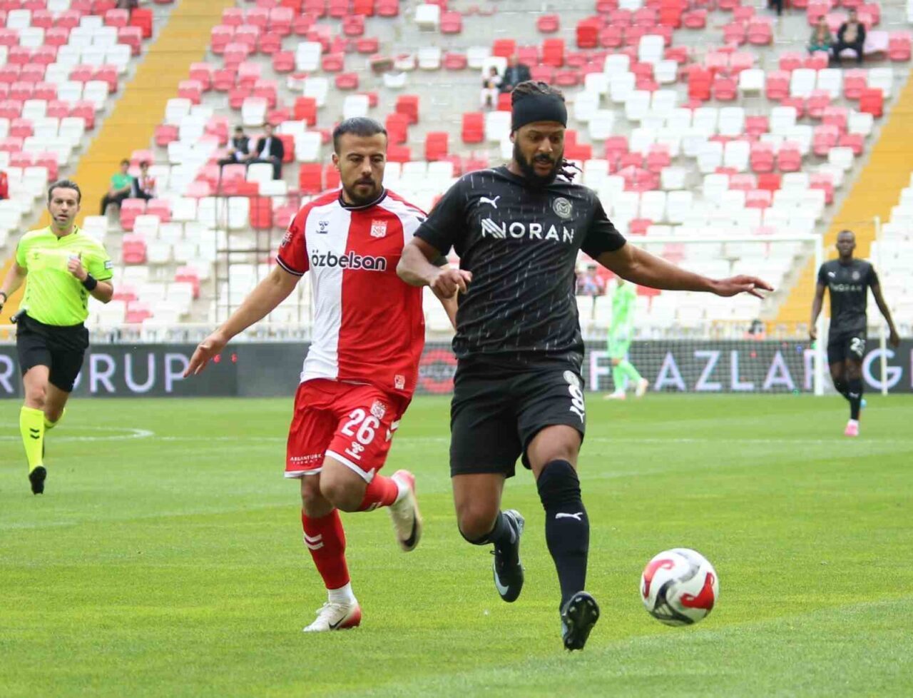 Manisa Futbol Kulübü, Sivasspor Karşısında Aldığı Yenilgiyle Düşme Potasına Girdi