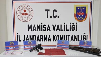 Manisa'nın Salihli ilçesinde yapılan operasyonda, jandarma ekipleri bir evde 5