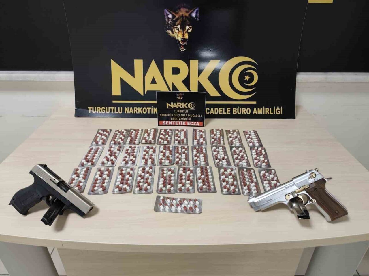 Manisa'da Ekim ayında düzenlenen uyuşturucu operasyonlarında 541 kişi gözaltına alındı,