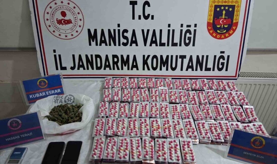 Manisa’nın Salihli ilçesinde jandarmadan uyuşturucu operasyonu: İki kişi tutuklandı Manisa'nın Salihli ilçesinde düzenlenen jandarma operasyonunda, Gaziler Mahallesi'ndeki bir evde