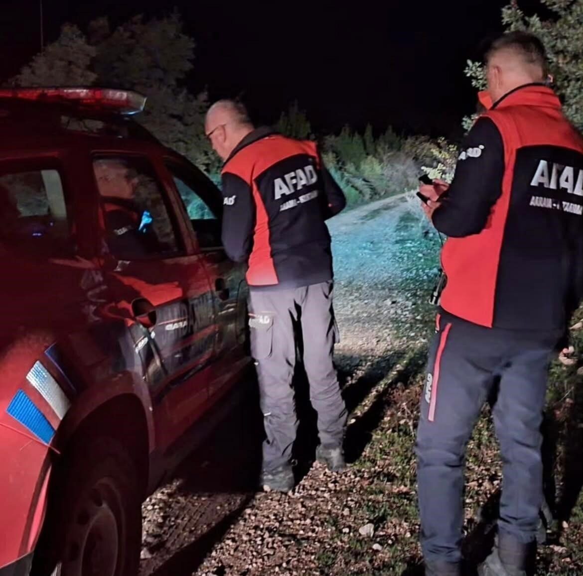İzmir’in Menderes ilçesinde mantar toplamak için ormana giren Muzaffer Çakır,