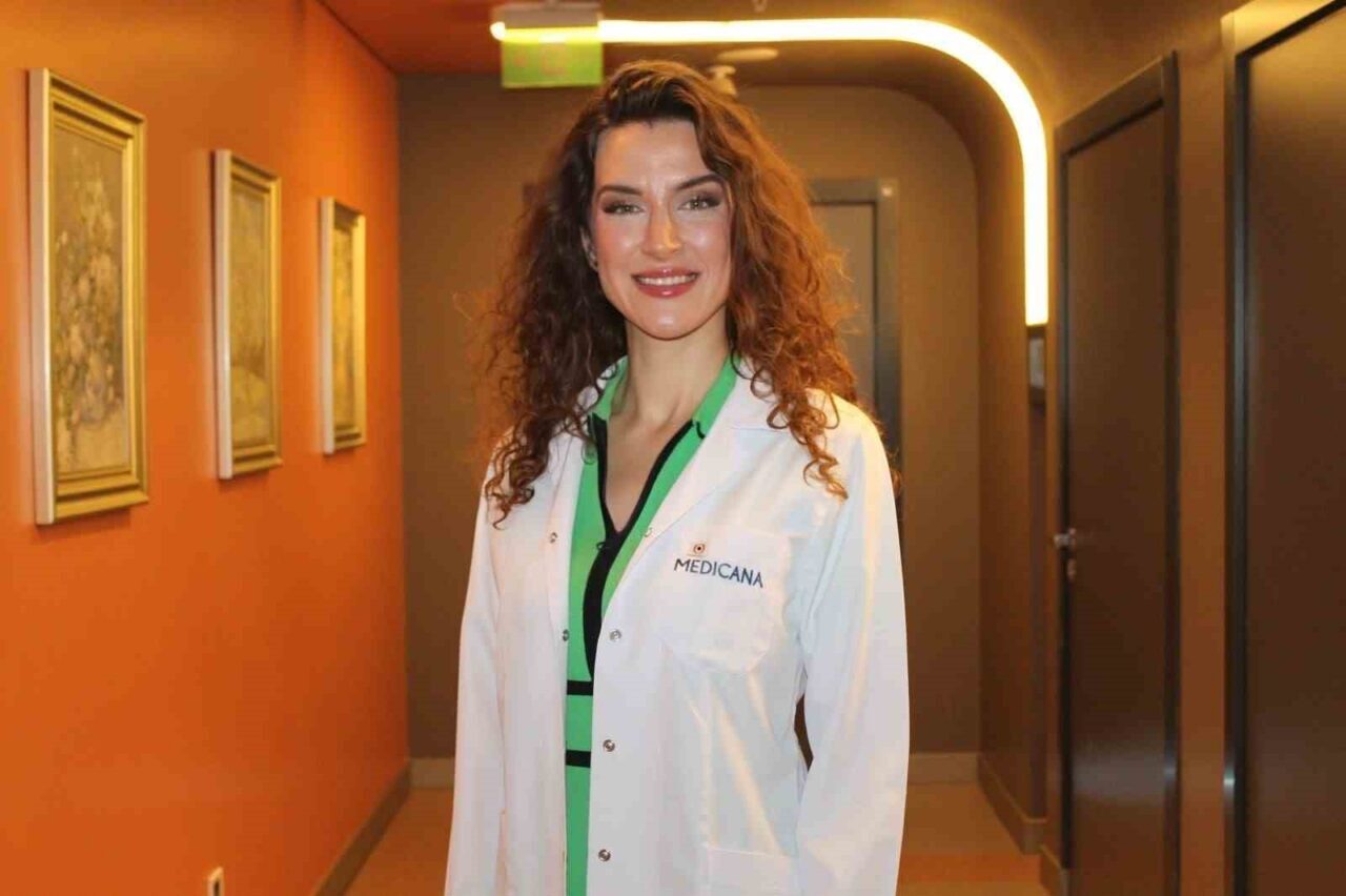 Medicana International İzmir Hastanesi'nden Psikiyatri Uzmanı Dr. Öğretim Üyesi Müge