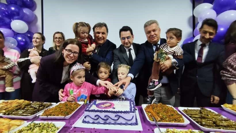 Manisa Celal Bayar Üniversitesi’nde Dünya Prematüre Günü Etkinliği Düzenlendi Manisa Celal Bayar Üniversitesi Hafsa Sultan Hastanesi, 17 Kasım Dünya