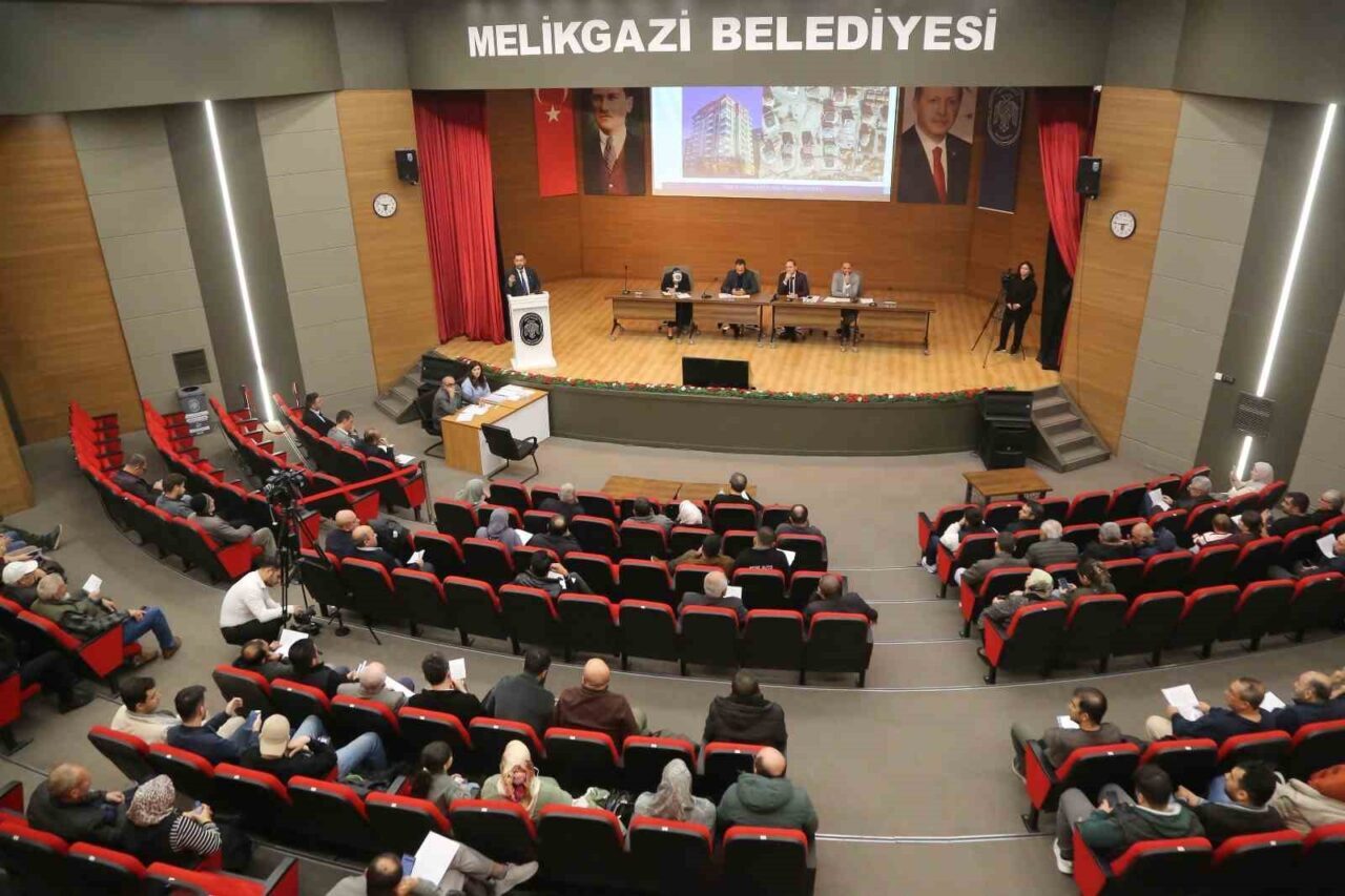 Melikgazi Belediyesi, Battalgazi ve Anbar Mahallelerinde 21 daireyi faizsiz ve