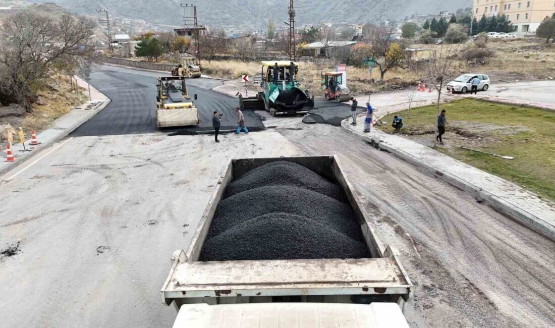 Melikgazi Belediyesi, Esentepe Mahallesi'nde 1.5 kilometrelik yeni bir yol yapımını