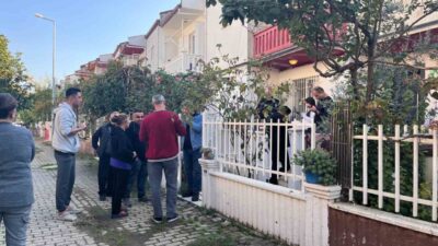 Aydın'ın Efeler ilçesinde, evinin merdivenlerinden düşen 55 yaşındaki Uğur Çiçekliyurt