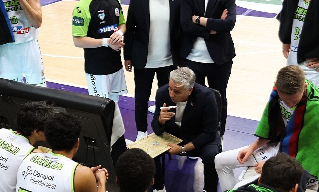 Merkezefendi Belediyesi Denizli Basket, Aliağa Petkimspor’u Defansif Disipliniyle Geçerek Tarihi Deplasman Galibiyeti Aldı Merkezefendi Belediyesi Denizli Basket, Türkiye Sigorta Basketbol Süper Ligi’nin 9.