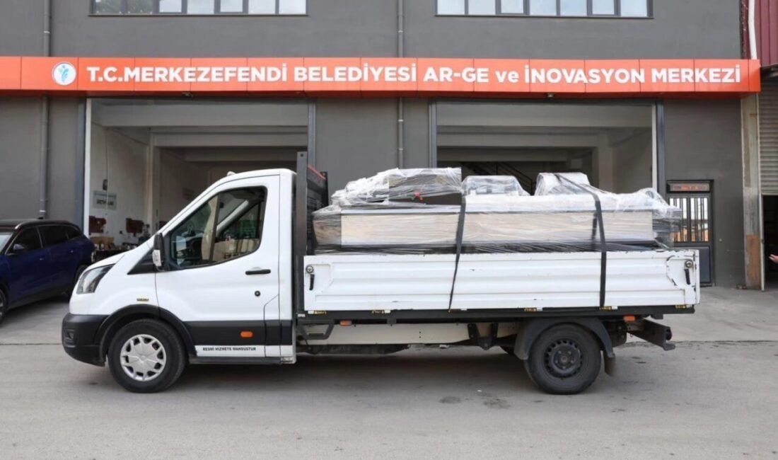 Merkezefendi Belediyesi’nin Ürettiği Mama Makineleri Tekirdağ Çerkezköy Belediyesi’ne Ulaştı, Sayı 33’e Yükseldi Merkezefendi Belediyesi’nin Ar-Ge ve İnovasyon Merkezi, Tekirdağ Çerkezköy Belediyesi’ne 33.