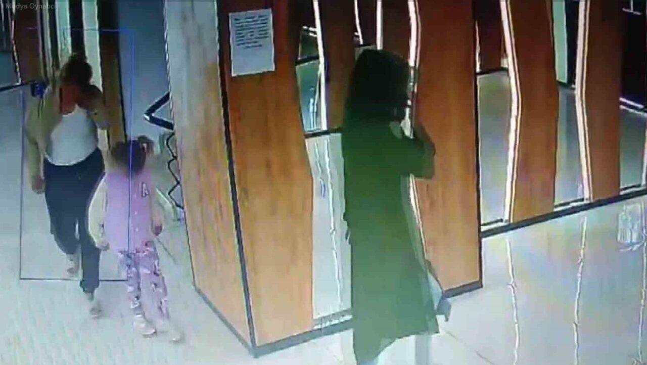 Tarsus'ta bir sitede M.Y.'nin evinden 1 milyon değerinde altın ve