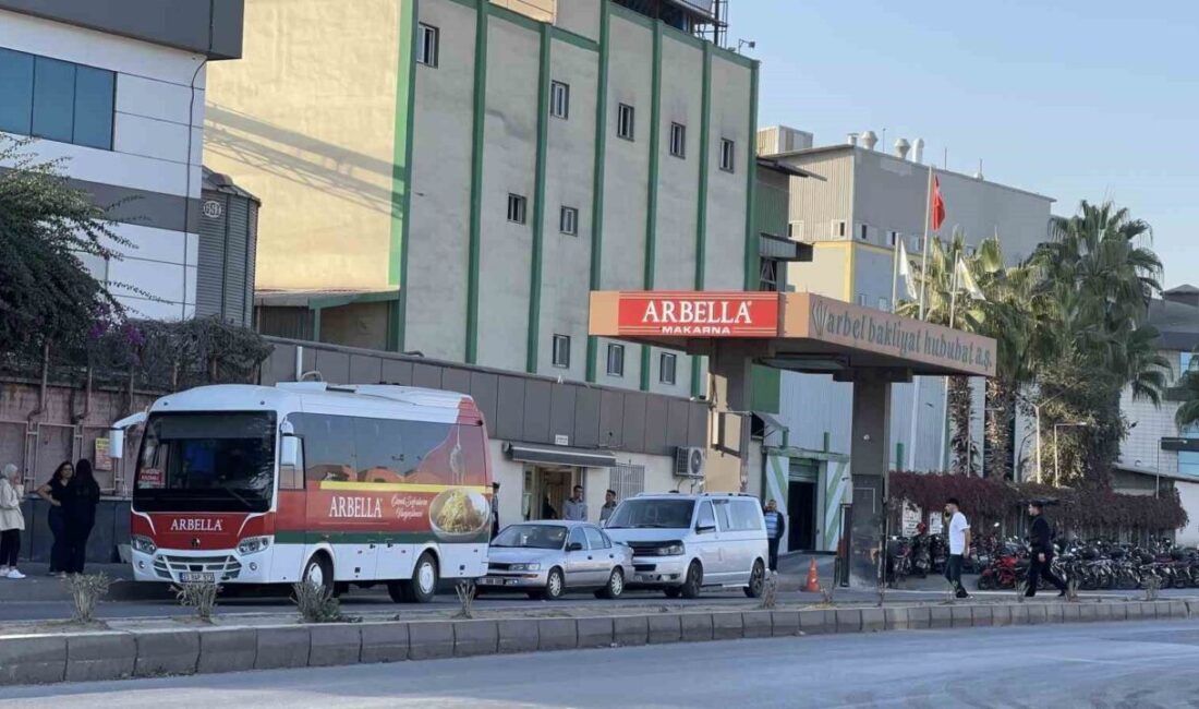 Mersin'deki Arbel Makarna Fabrikası'nda zirai ilaç zehirlenmesi şüphesiyle 11 işçi