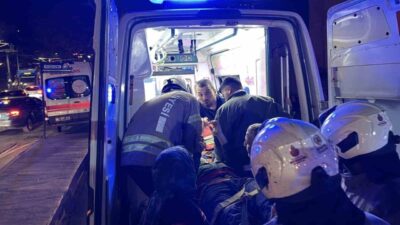 Beyoğlu'nda Kabataş Metro İstasyonu şantiyesindeki göçükte yaralanan 3 işçiden biri