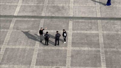 Samsun'da Cumhuriyet Meydanı'nda iki kişi arasında çıkan kavga, polis ekiplerinin