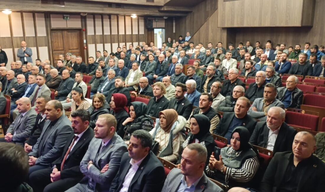 MHP Genel Sekreteri ve Bursa Milletvekili İsmet Büyükataman, İnegöl'de STK