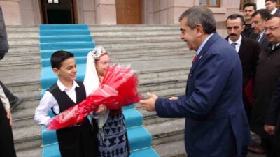 Milli Eğitim Bakanı Yusuf Tekin, Malatya'da bir dizi ziyaret gerçekleştirmek