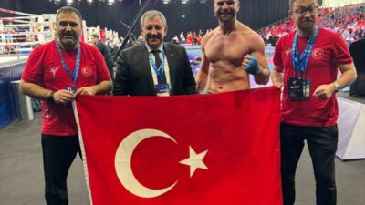 Kadir Yıldırım, Abu Dhabi'de düzenlenen WAKO Büyükler Kick Boks Dünya