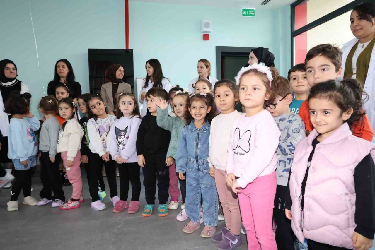 Çekmeköy Belediyesi'nin çocuk gündüz bakımevlerinde eğitim gören minikler, 2-8 Kasım