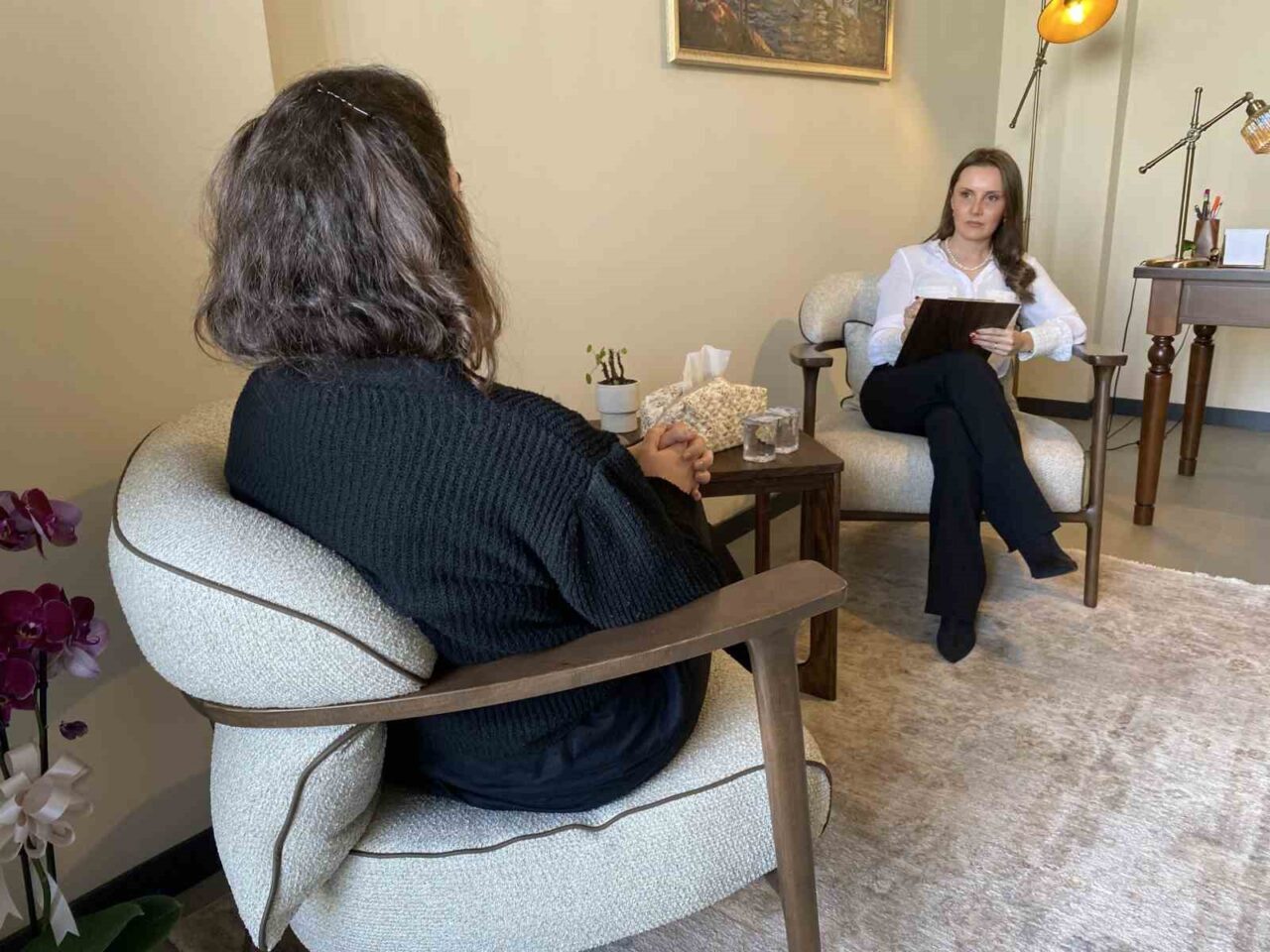 Psikolog Deniz Yetkinoğlu Gültekin, dijitalleşmenin etkileriyle anlamlı sosyal bağlar kurmanın