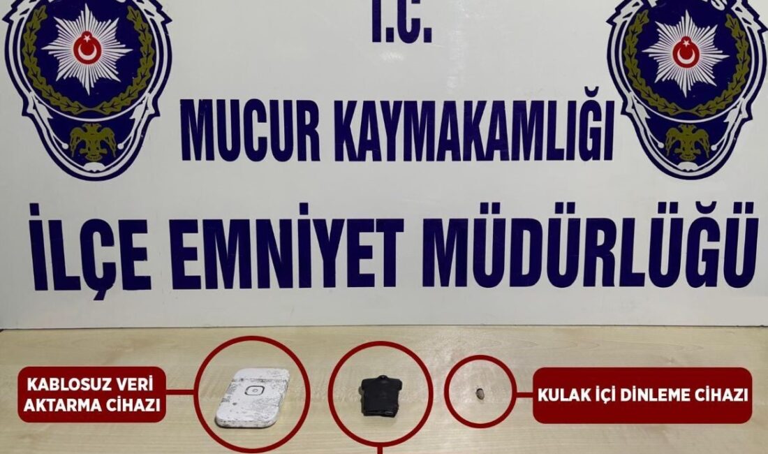 Kırşehir’de Sınavda Yasa Dışı Yardım Alma Girişimi Engellendi Kırşehir'in Mucur ilçesinde, Motorlu Taşıtlar Sürücü Sınavı'na yasadışı yolla girmeye