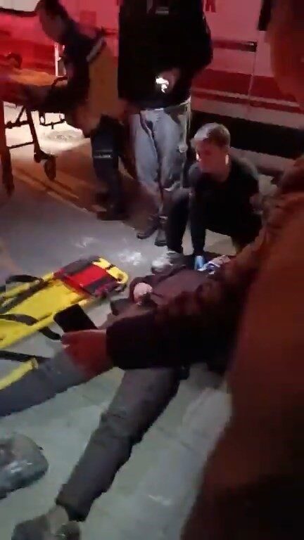 Zonguldak'ın Alaplı ilçesinde aşırı gürültü yapan motosiklet sürücüsü A.A., kendisini