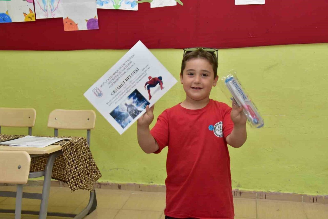 Menteşe’deki Sağlık Taramasında Ameliyat Gerektiren Durum Tespit Edildi, Öğrenci Başarıyla Tedavi Olundu