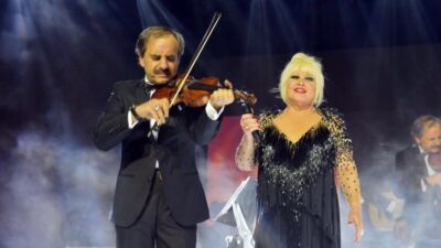 Türk sanat müziği ikonu Muazzez Abacı, 78 yaşında ABD'de hayatını