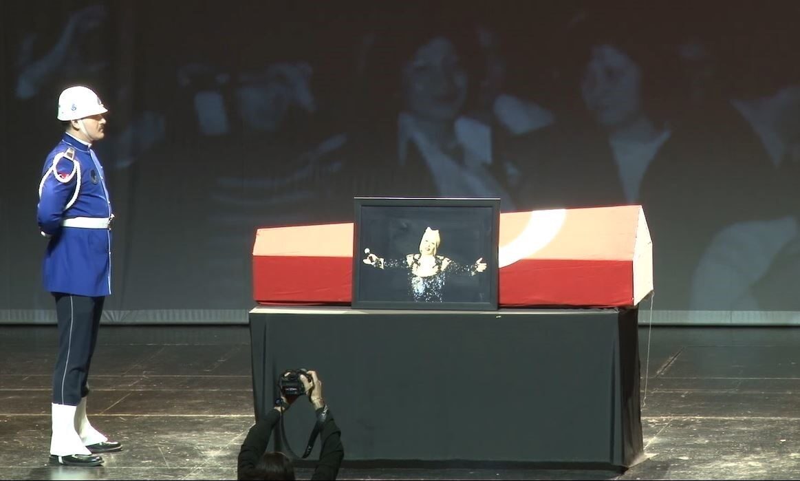 Türk sanat müziğinin önemli ismi Muazzez Abacı, geçirdiği kalp rahatsızlığı