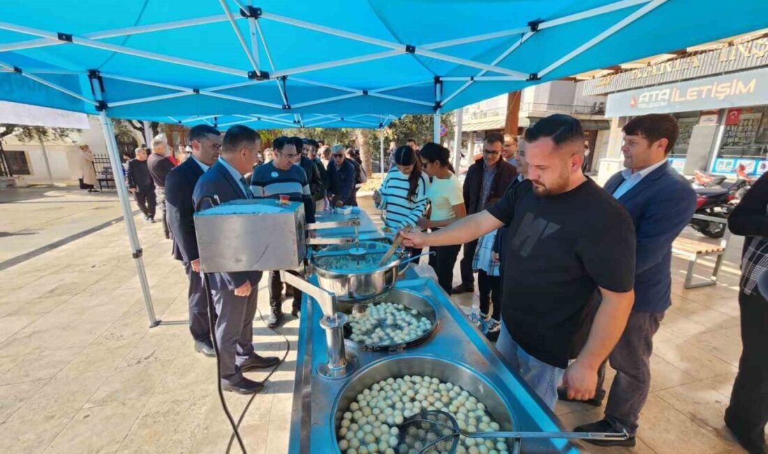 Muğla'da 24 Kasım Öğretmenler Günü dolayısıyla bir etkinlik düzenlendi. Vali