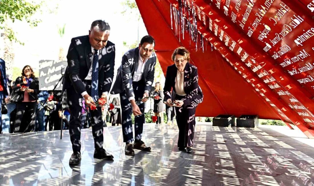 Kadına Yönelik Şiddete Karşı Anma Töreninde Al Yazma Anıtı’na Kırmızı Karanfiller Bırakıldı Antalya'da 25 Kasım Kadına Yönelik Şiddete Karşı Uluslararası Mücadele Günü