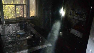 Karabük’ün Safranbolu ilçesinde Osman Mutlu’ya ait evin mutfağında çıkan yangın,